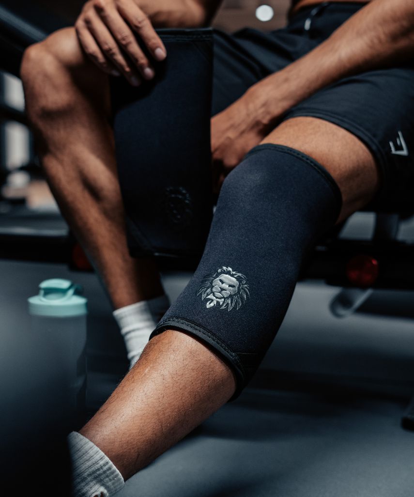 Knee sleeves